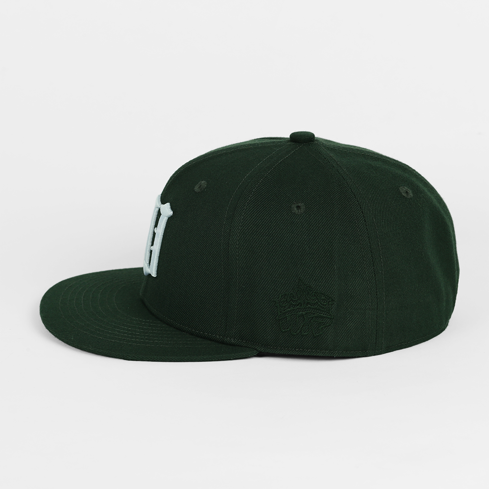 W Daily Pleasure Fitted — Green